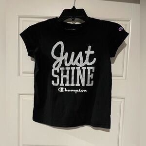 Girls tshirt